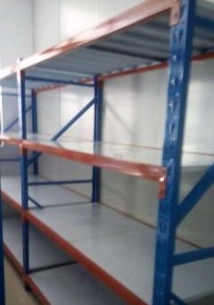 上海倉(cāng)儲(chǔ)貨架選購(gòu)指南 高效庫(kù)房管理，層載200公斤工廠貨架推薦